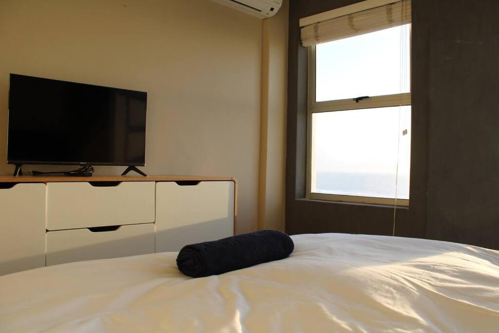 Jacuzzi With 270 Views Right On Apartment