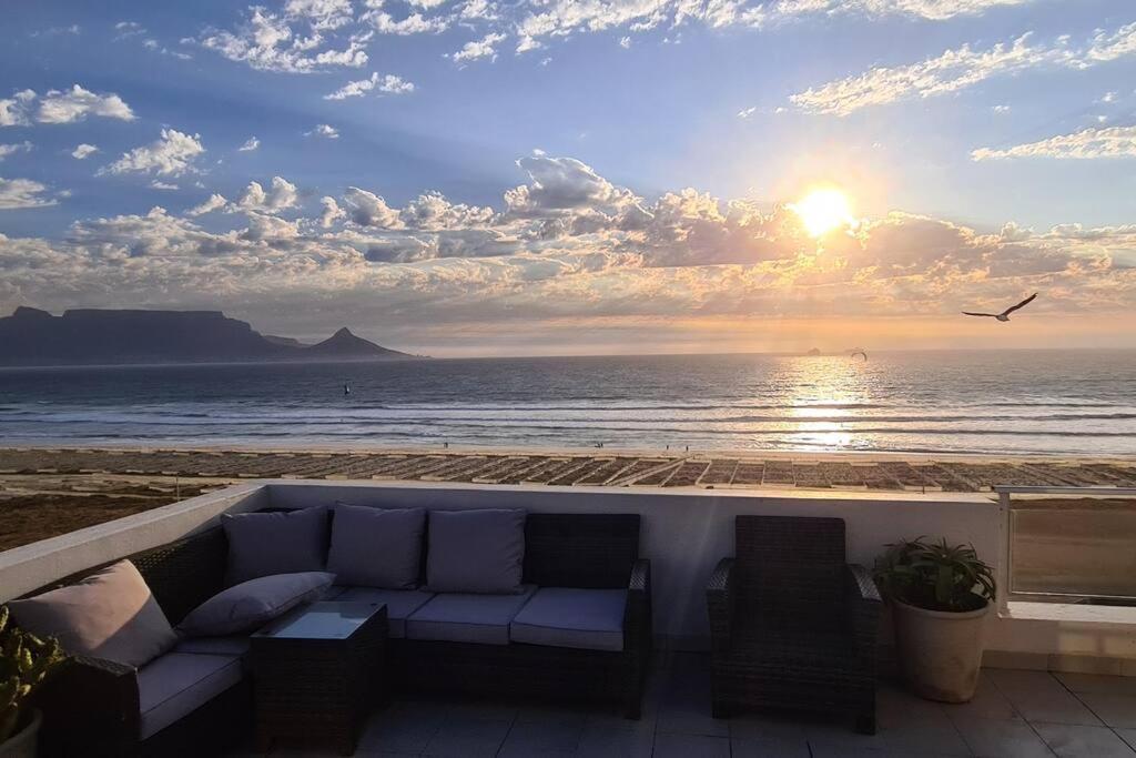 Jacuzzi With 270 Views Right On * Cape Town