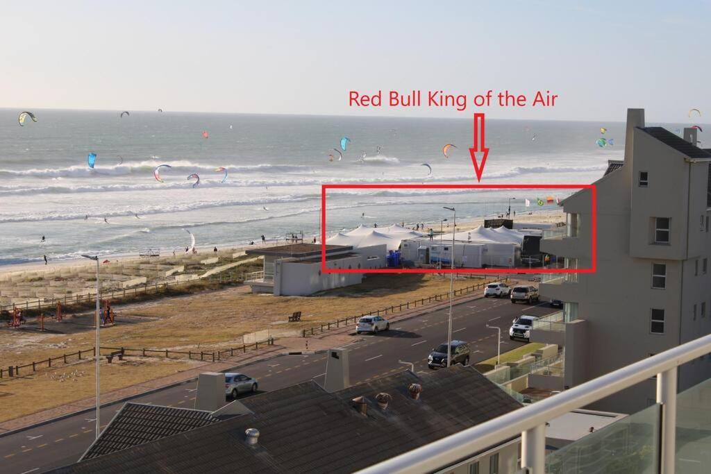 Jacuzzi With 270 Views Right On Apartment Cape Town